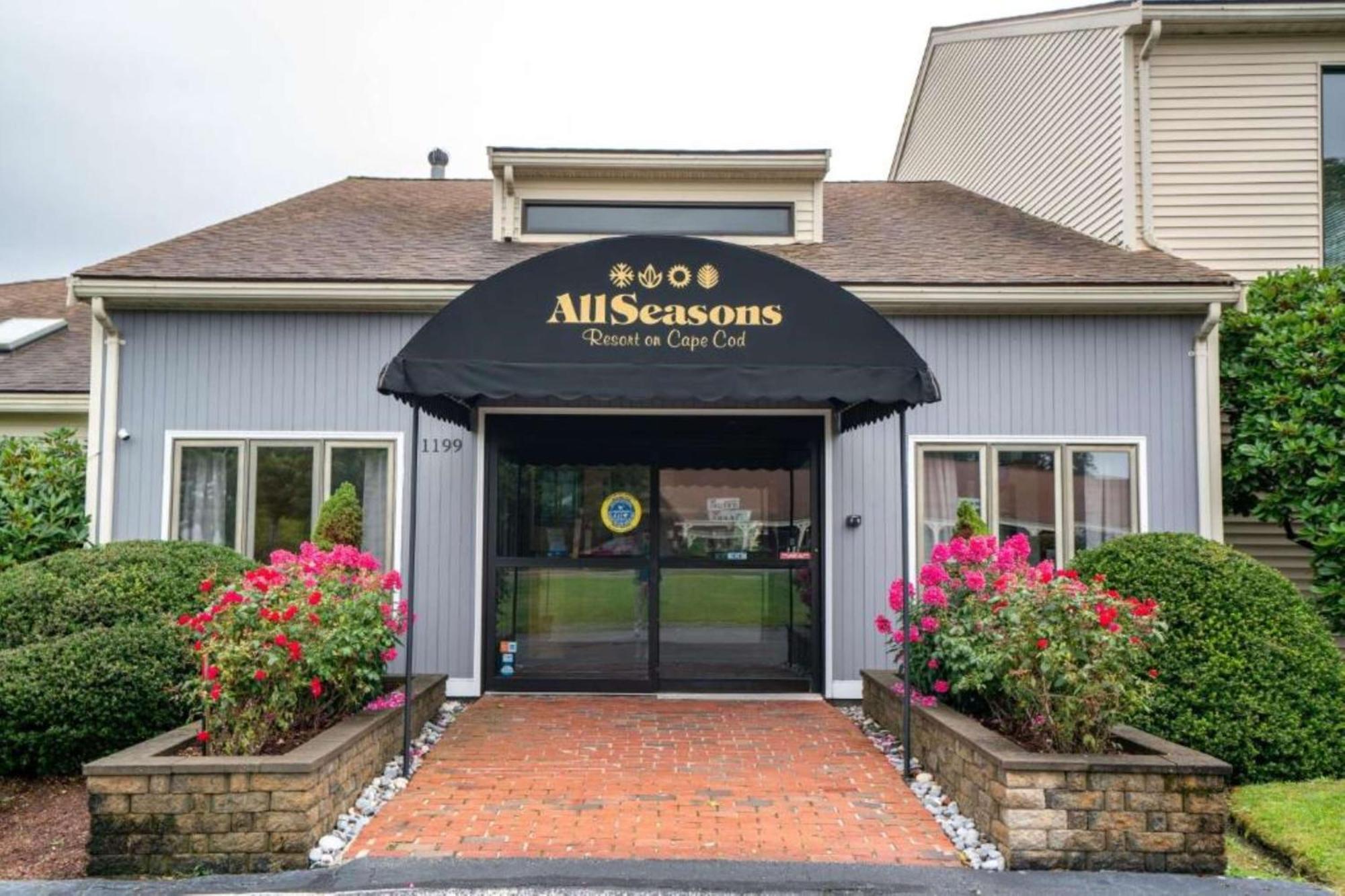 All Seasons Resort, Trademark Collection By Wyndham South Yarmouth Exterior photo